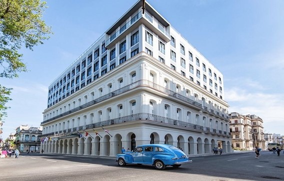 Havana's Top Hotels with a Rooftop pool - Gran Hotel Bristol La Habana by Kempinski