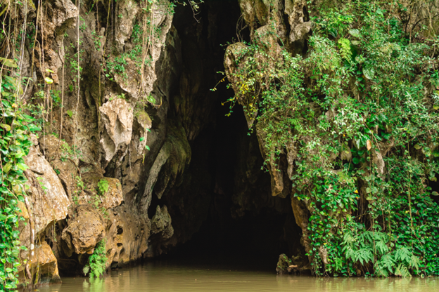 must do activities in Viñales - Underground caves