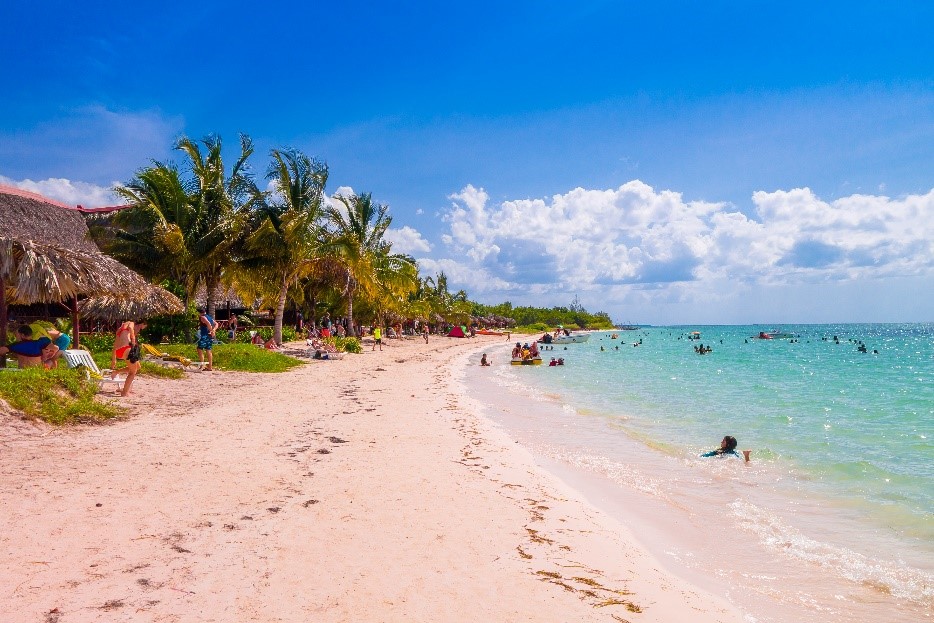 Cayo Juntias Beach